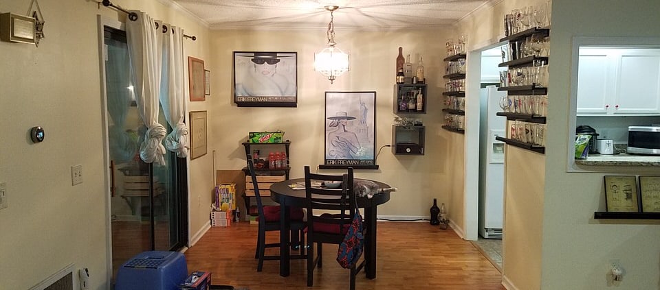 One Bedroom Condo At The Oaks Of Dunwoody - Dining