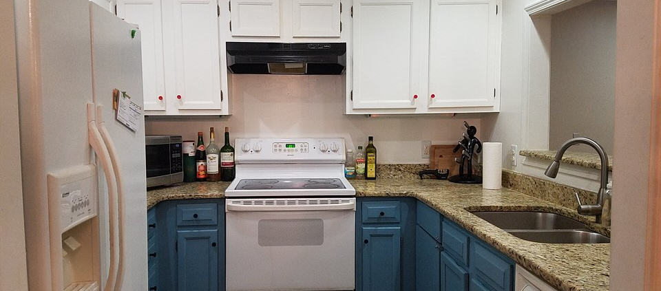 One Bedroom Condo At The Oaks Of Dunwoody - Kitchen